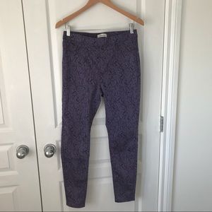 🌻2 for $75  Purple floral dress pants / jeggings